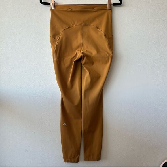 Lululemon Swift Speed High-Rise Tight 28"
Spiced Bronze - Picture 4 of 13